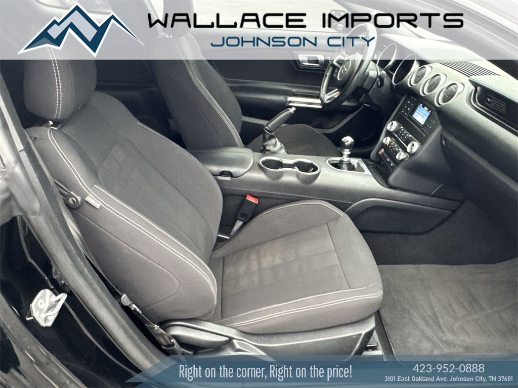 2020 Ford Mustang EcoBoost