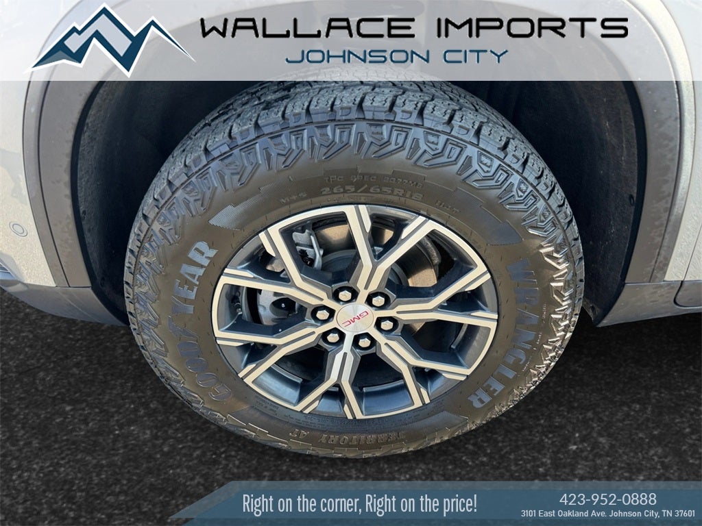2024 GMC Acadia AT4