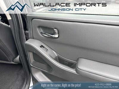 2024 Nissan Frontier SL