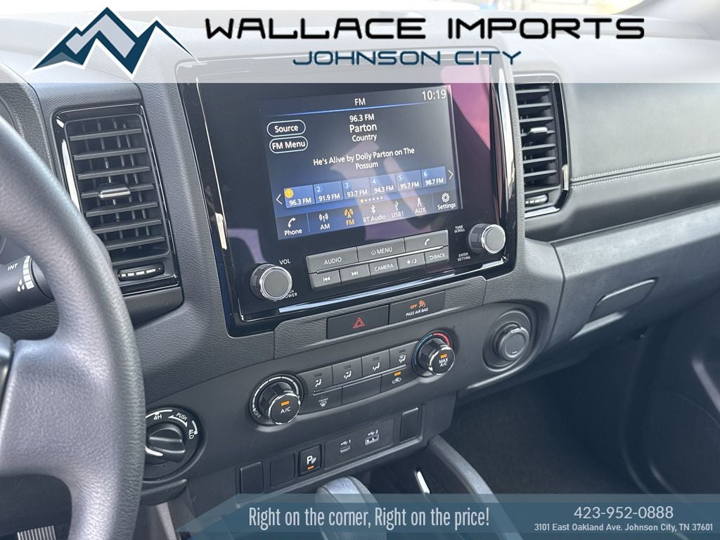 2023 Nissan Frontier SV