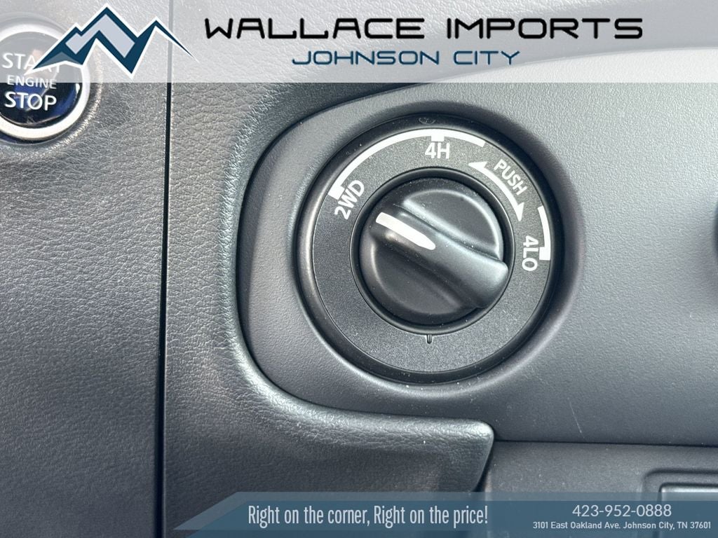 2023 Nissan Frontier SV