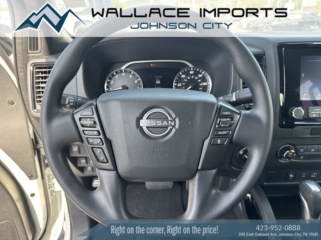2023 Nissan Frontier SV