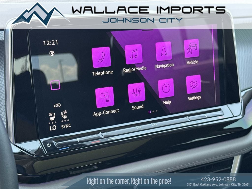 2024 Volkswagen Atlas 2.0T Peak Edition SEL