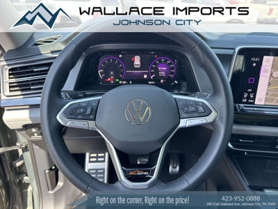 2024 Volkswagen Atlas 2.0T Peak Edition SEL