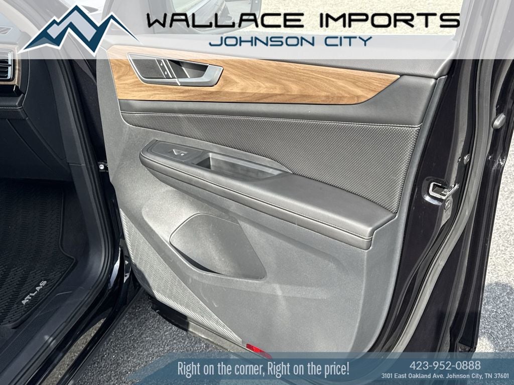 2024 Volkswagen Atlas 2.0T SE