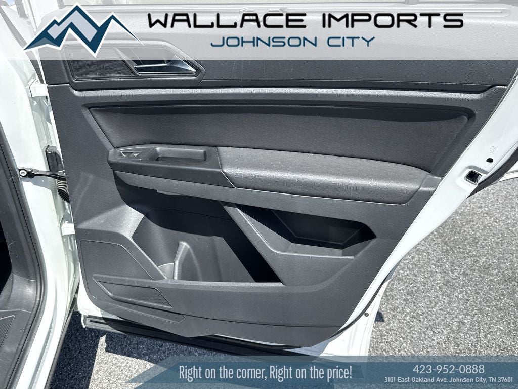 2021 Volkswagen Atlas 3.6L V6 SE w/Technology R-Line