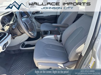 2017 Chrysler Pacifica Touring L