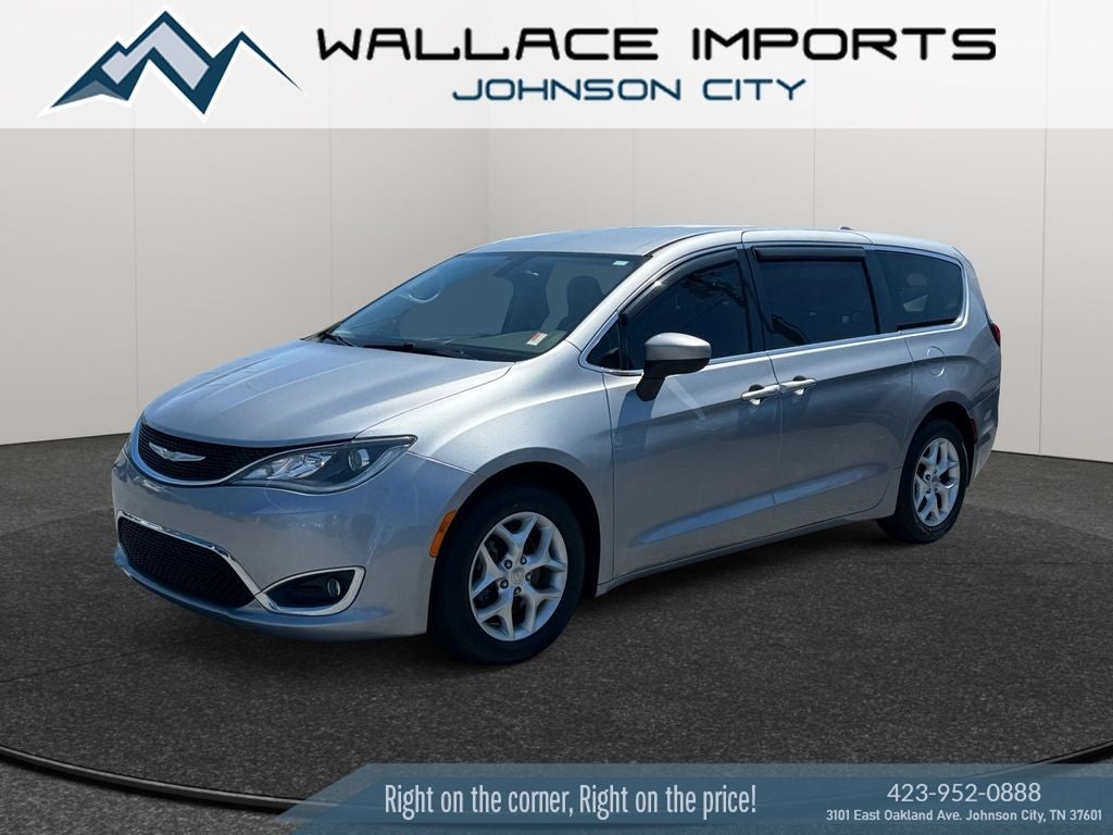 2017 Chrysler Pacifica Touring L