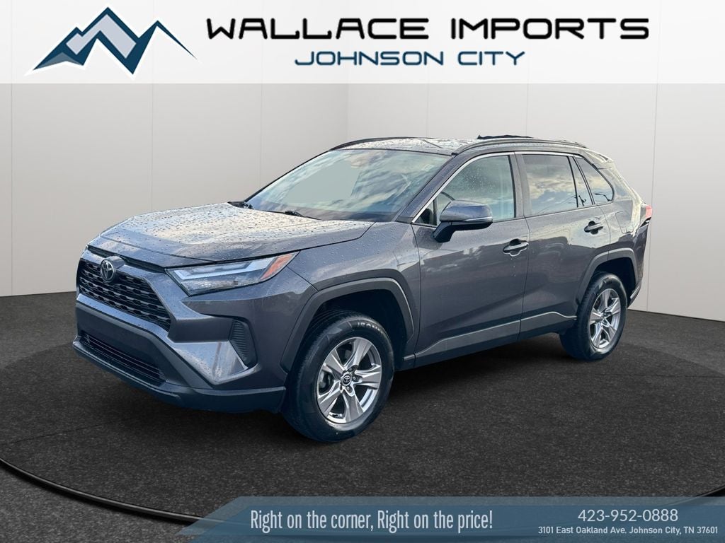 2022 Toyota RAV4 XLE