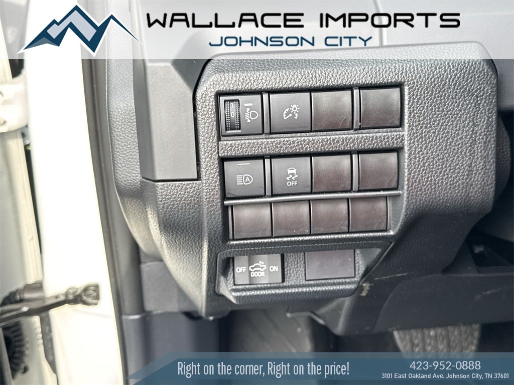 2024 Toyota Tacoma SR