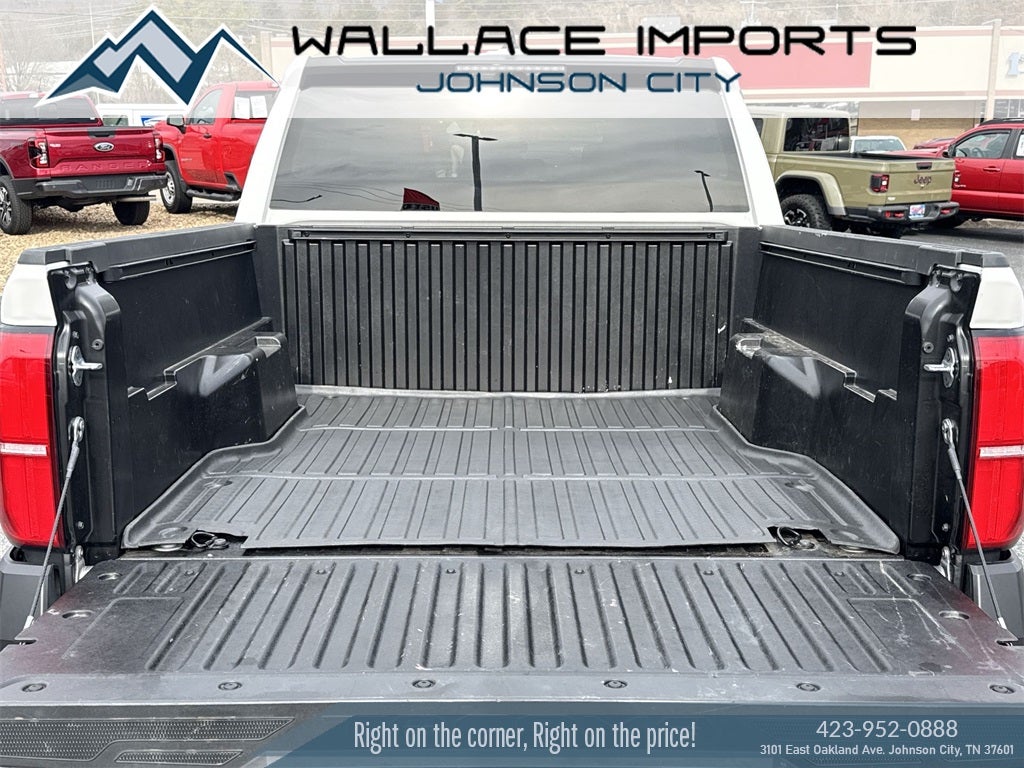 2024 Toyota Tacoma SR