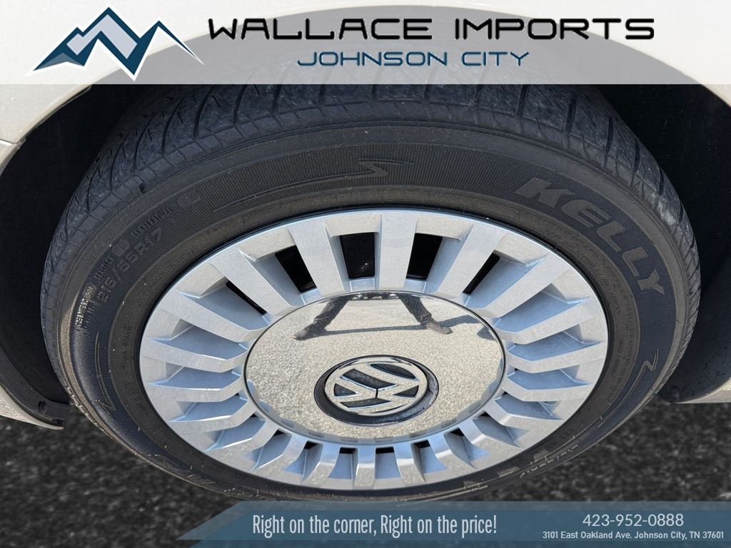 2013 Volkswagen Beetle 2.5L