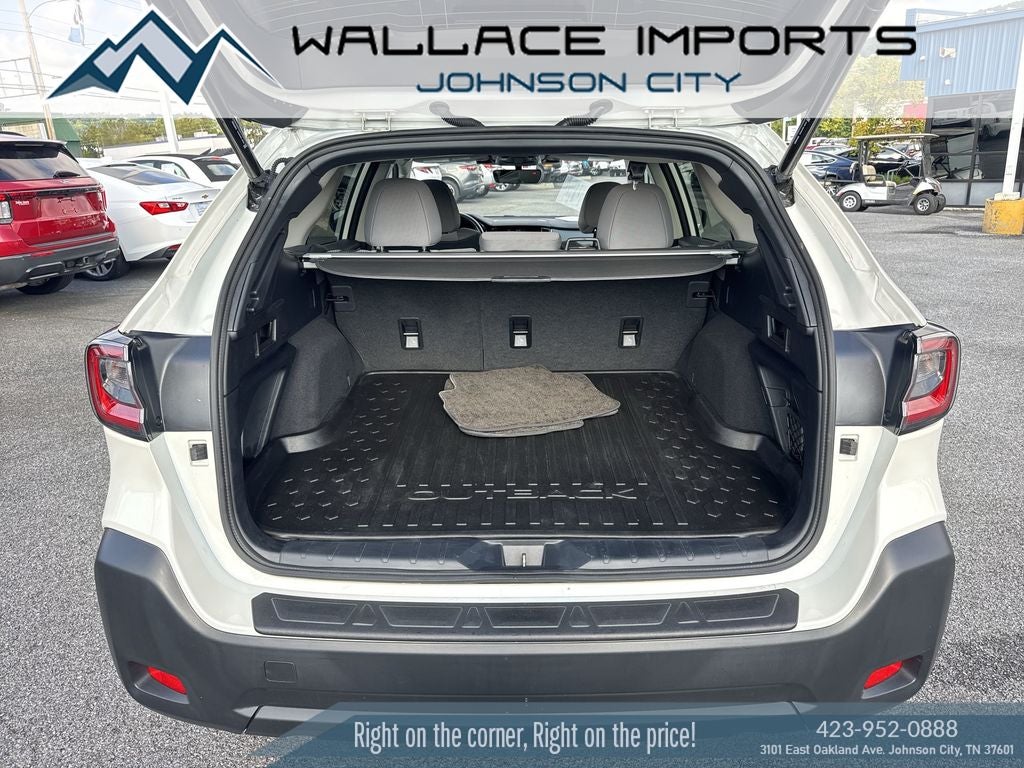 2025 Subaru Outback Premium