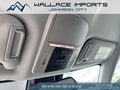 2020 Toyota Camry Hybrid XLE