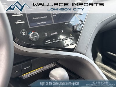 2020 Toyota Camry Hybrid XLE