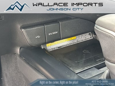 2020 Toyota Camry Hybrid XLE