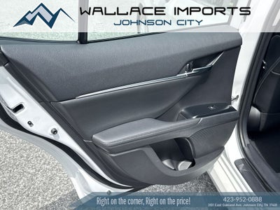 2020 Toyota Camry Hybrid XLE