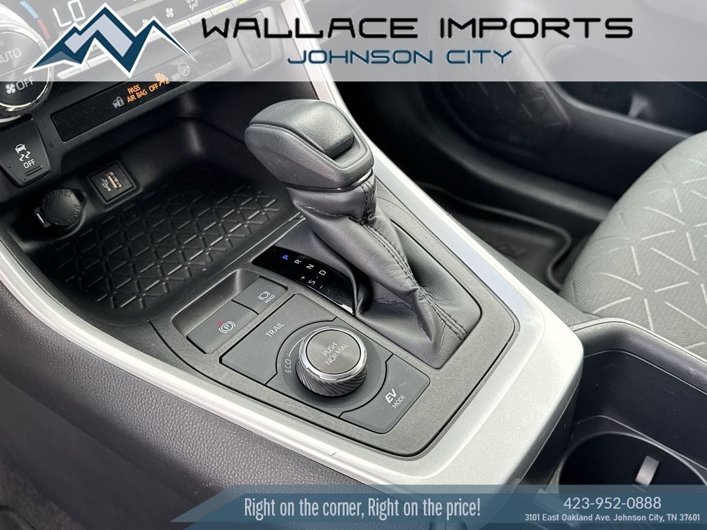 2023 Toyota RAV4 Hybrid XLE