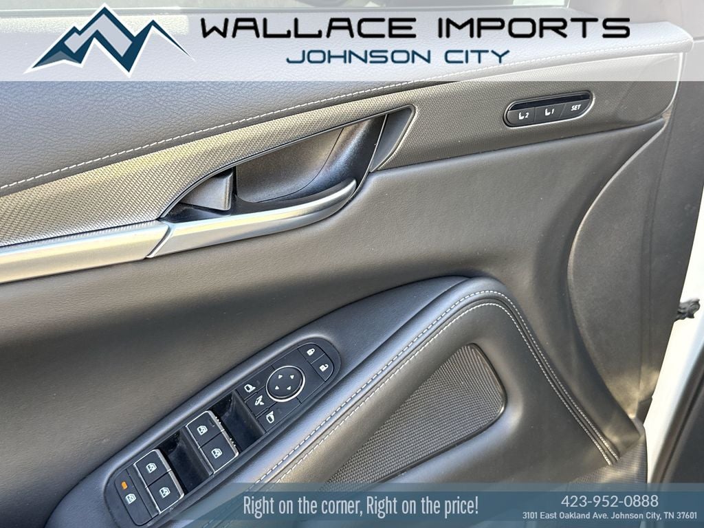 2023 INFINITI QX60 LUXE