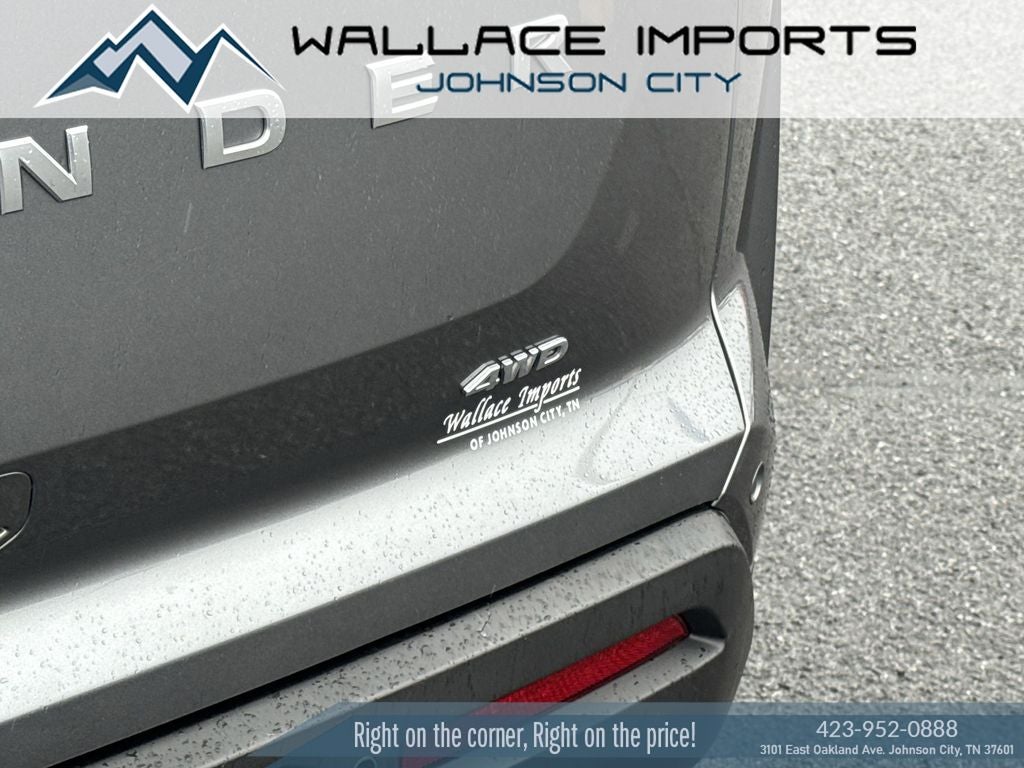 2024 Nissan Pathfinder S