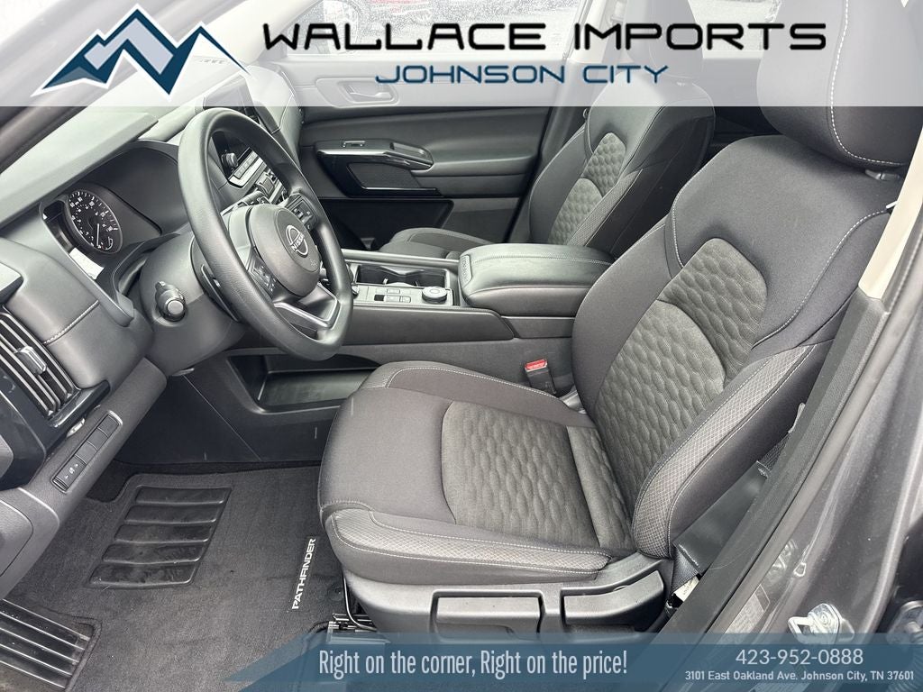 2024 Nissan Pathfinder S