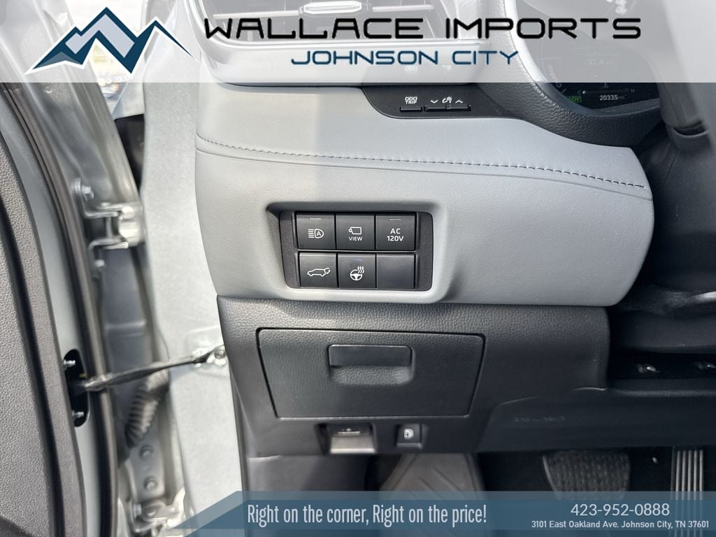 2024 Toyota Highlander Hybrid Platinum