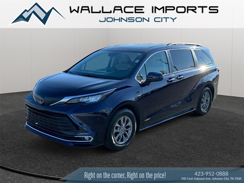 2021 Toyota Sienna XLE 7 Passenger