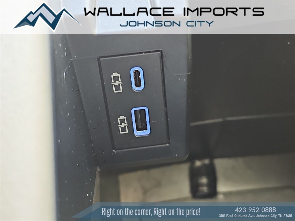 2021 Toyota Sienna XLE 7 Passenger