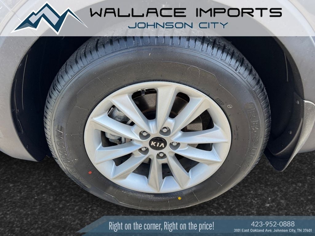 2019 Kia Sorento LX