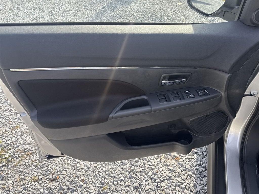 2025 Mitsubishi Outlander Sport 2.0 ES