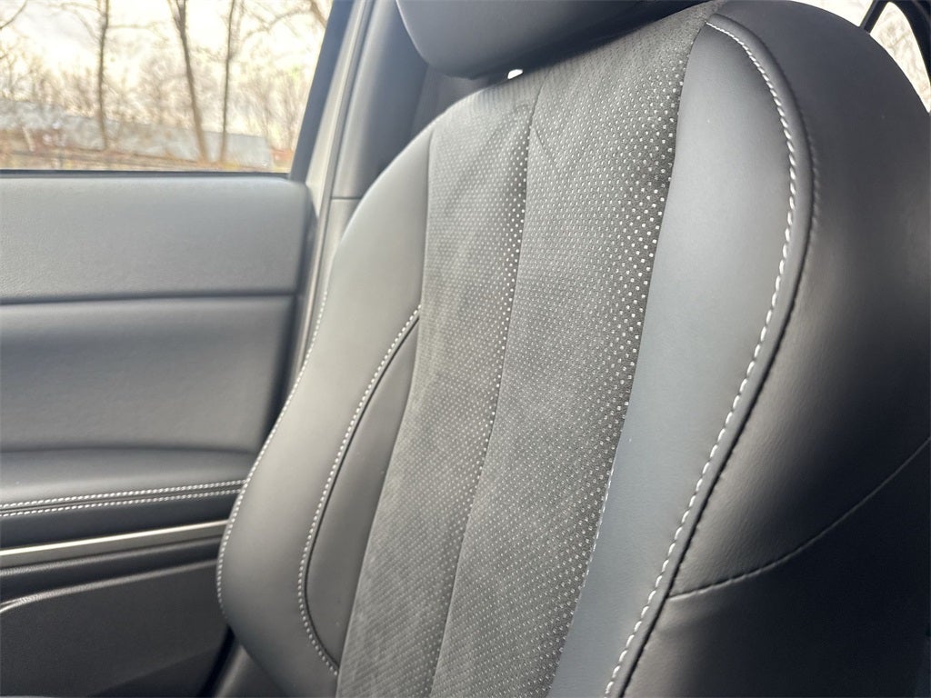 2026 Mitsubishi Eclipse Cross SE