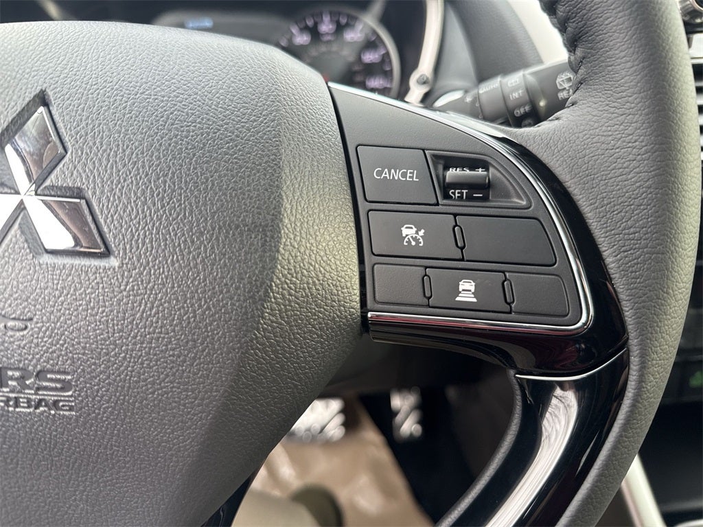 2026 Mitsubishi Eclipse Cross SE