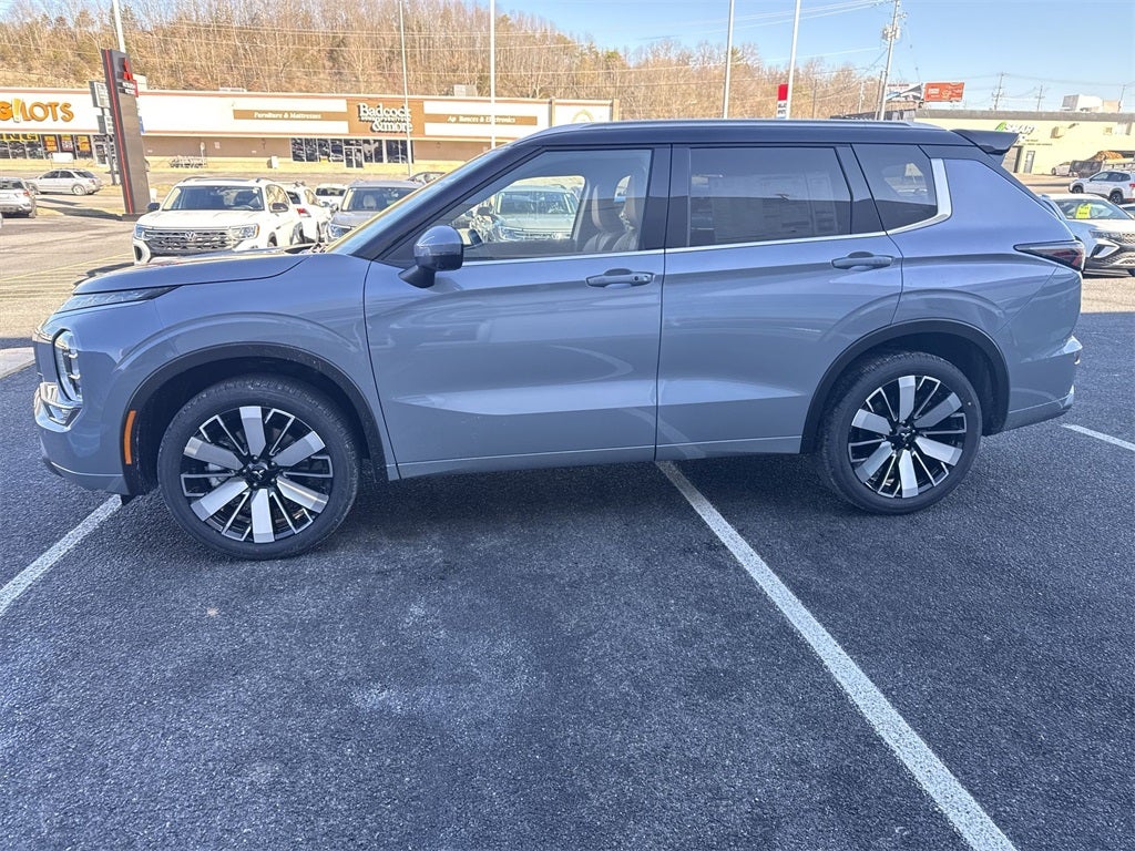 2025 Mitsubishi Outlander SEL