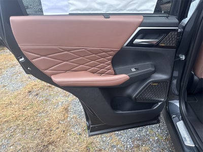 2026 Mitsubishi Outlander SEL