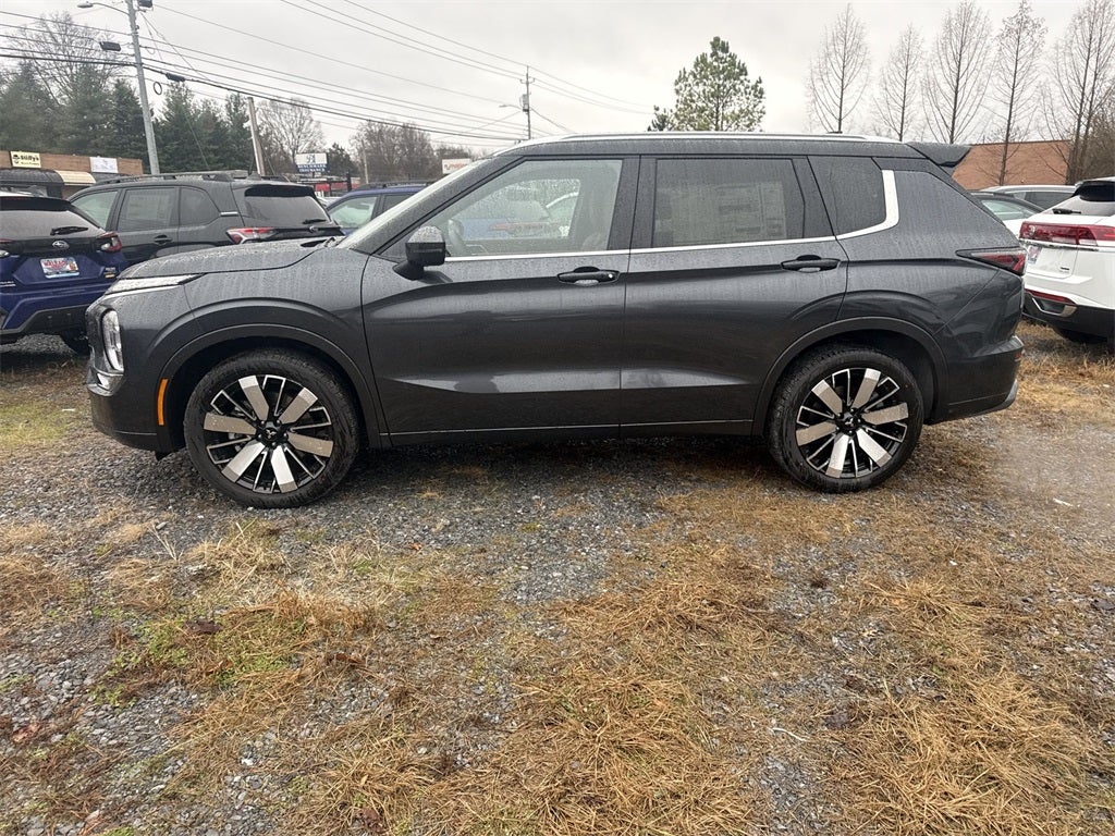 2026 Mitsubishi Outlander SEL