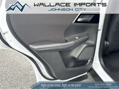 2024 Mitsubishi Outlander ES