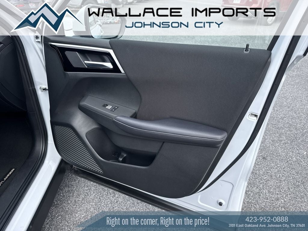 2024 Mitsubishi Outlander ES
