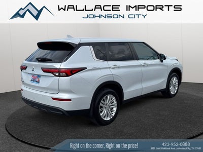 2024 Mitsubishi Outlander ES