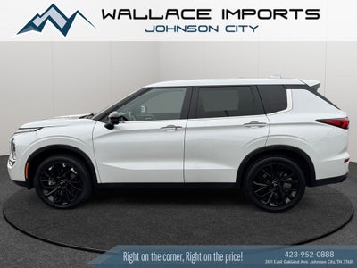 2023 Mitsubishi Outlander SE Black Edition