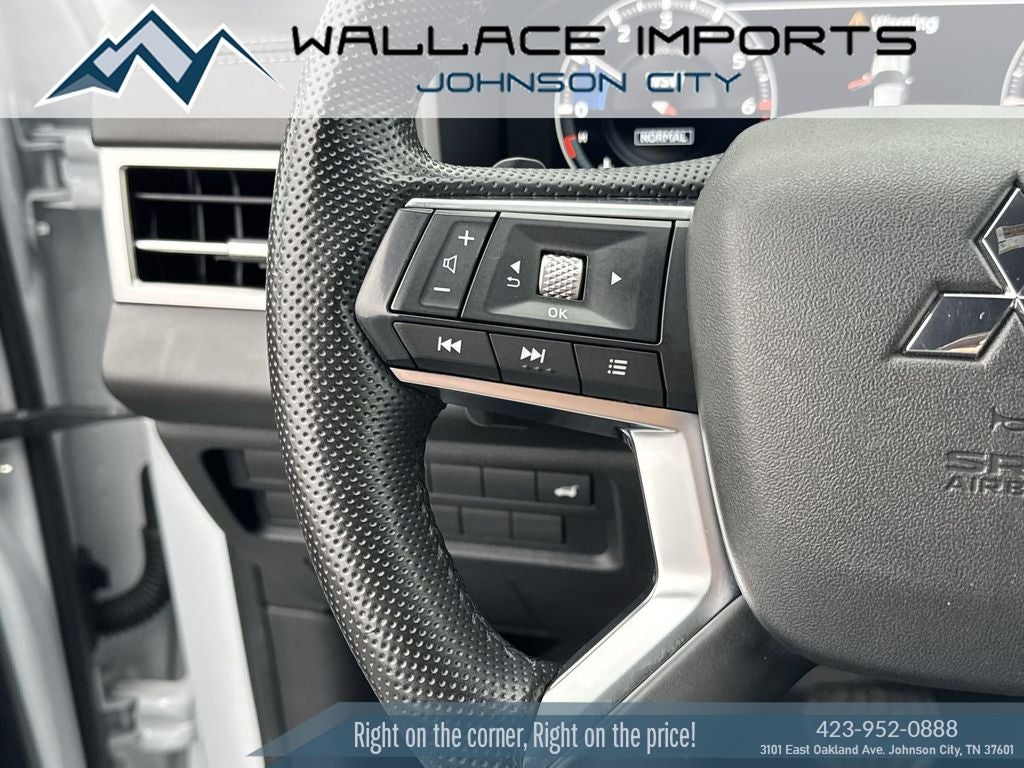 2023 Mitsubishi Outlander SE Black Edition