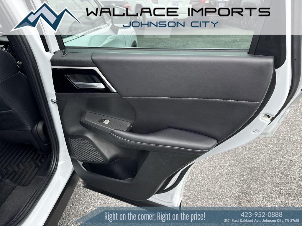 2023 Mitsubishi Outlander SE Black Edition