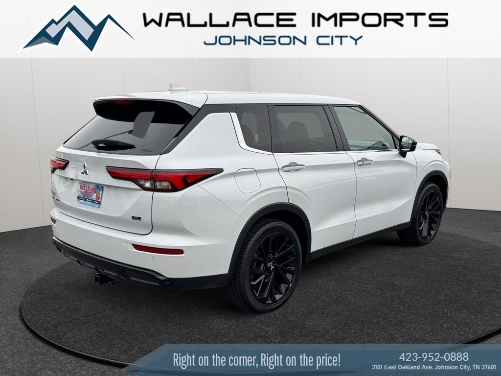 2023 Mitsubishi Outlander SE Black Edition