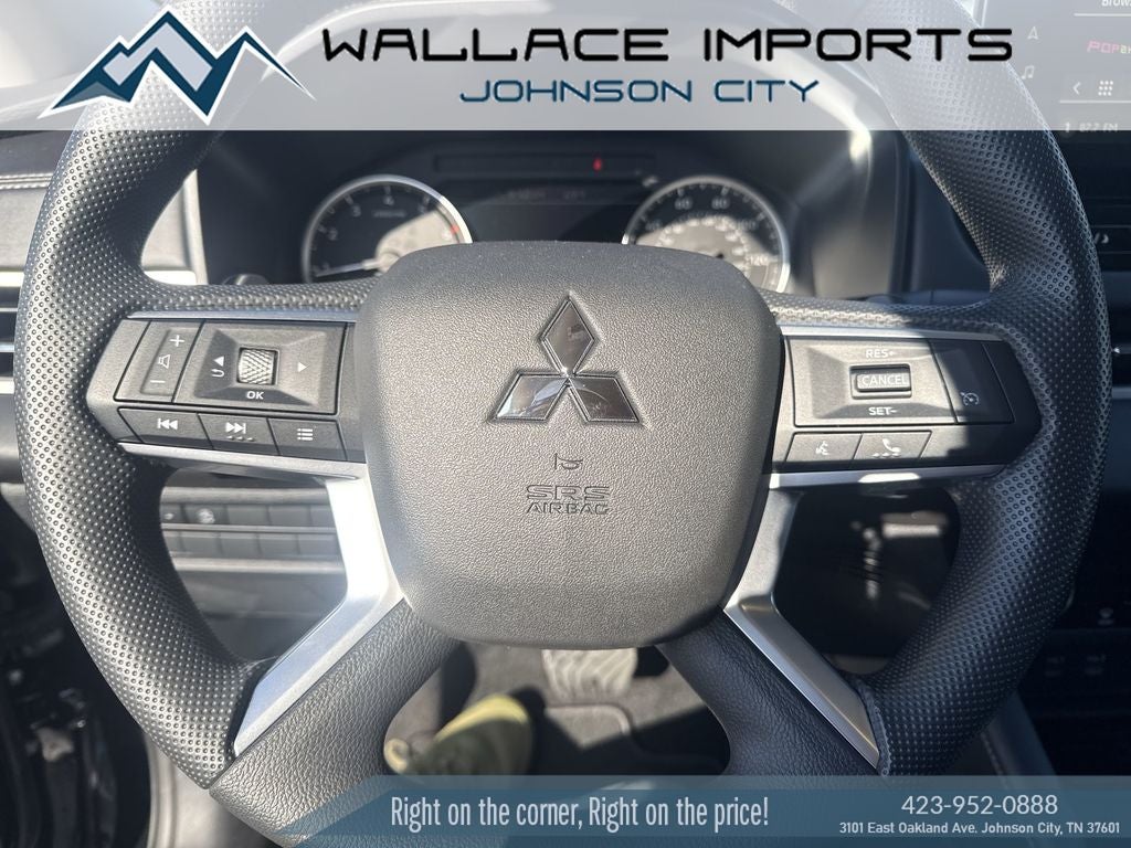 2026 Mitsubishi Outlander ES