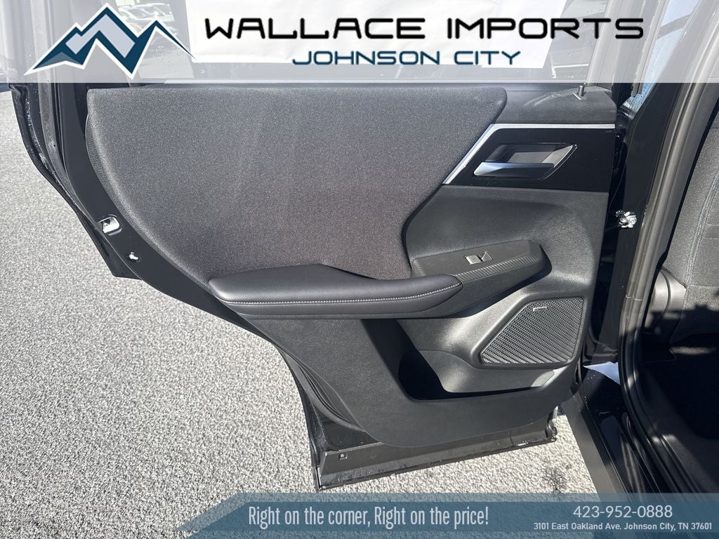 2026 Mitsubishi Outlander ES