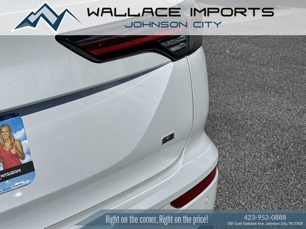 2025 Mitsubishi Outlander SE