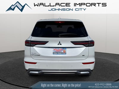 2025 Mitsubishi Outlander SE