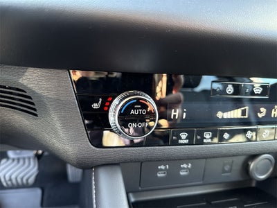 2026 Mitsubishi Outlander Trail Edition