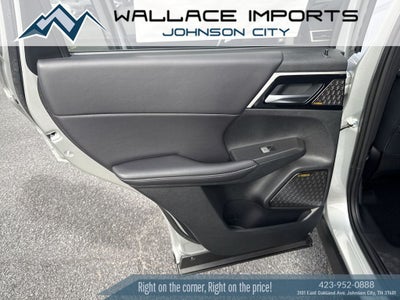 2026 Mitsubishi Outlander SE