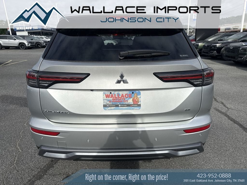 2026 Mitsubishi Outlander SE