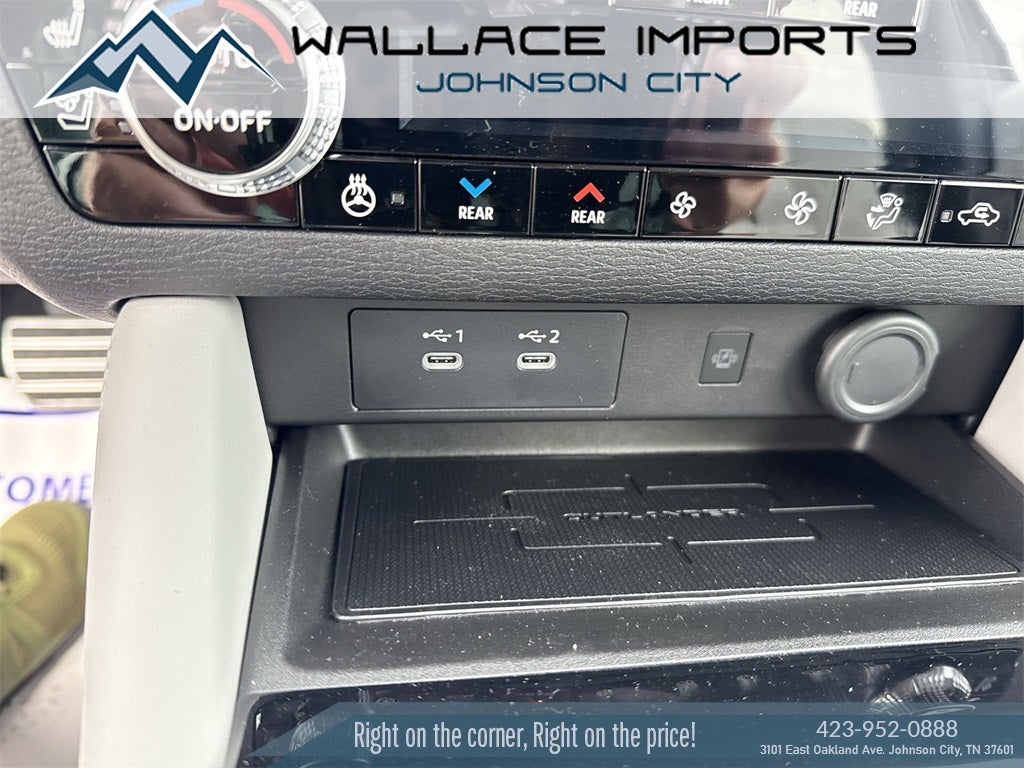 2025 Mitsubishi Outlander SEL